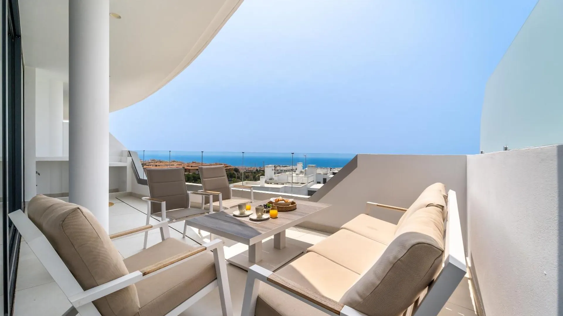 Higueron Rental West Sunrise Fuengirola İspanya